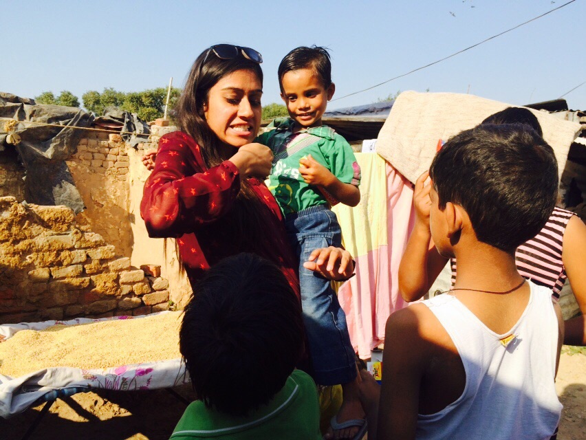 Sharing Brushing Techniques & distribution of Dental & hygeine kits at Slum, Sector 25 Chandigarh