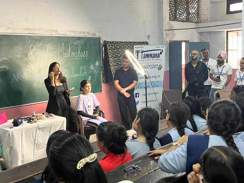 Grooming masters class at Govt. Model senior secondary school 18-C