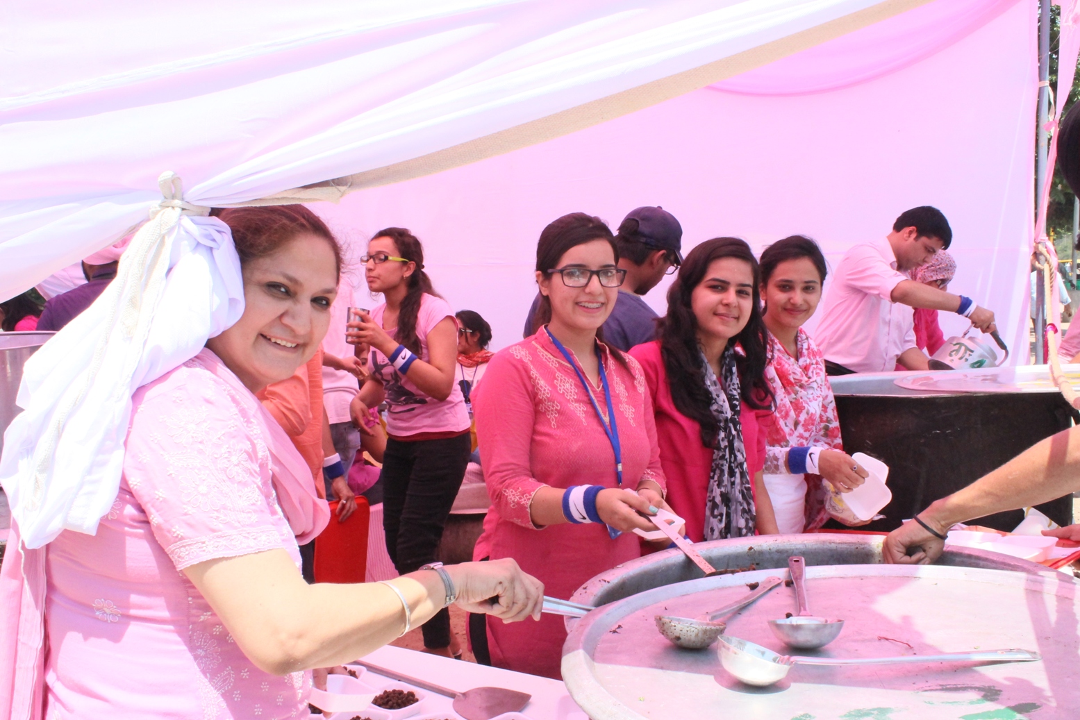 Tammana turns Pink-Chabeel 2015
