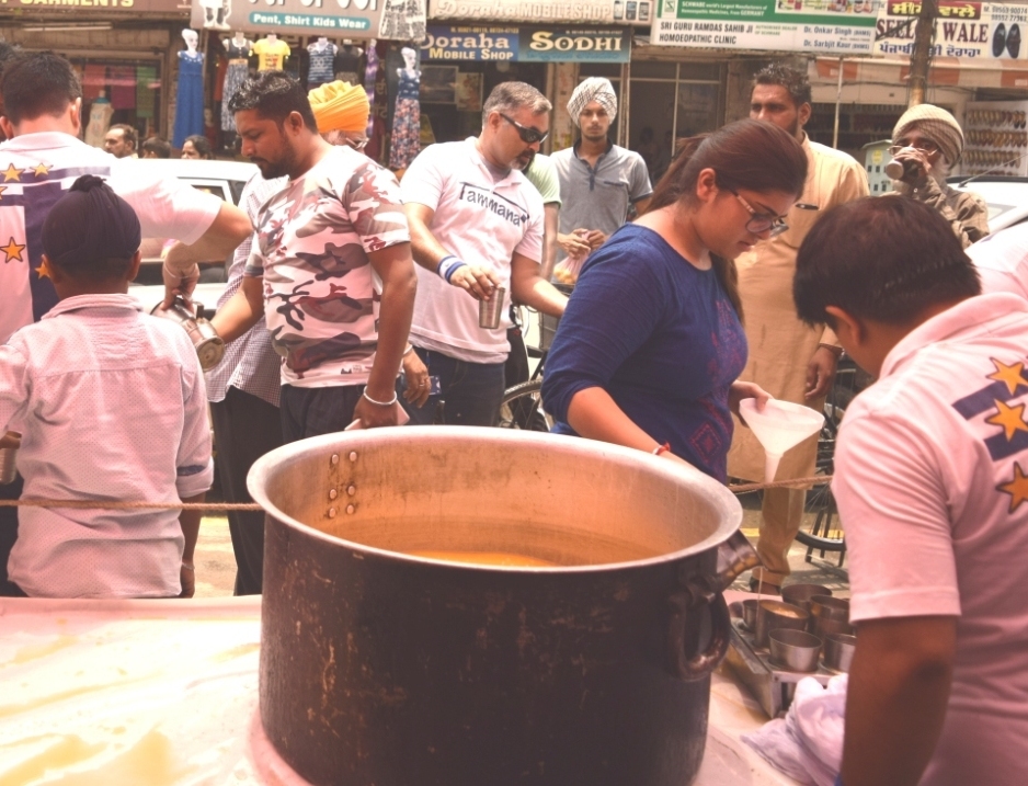 Chabeel 2017: Serving with a smile